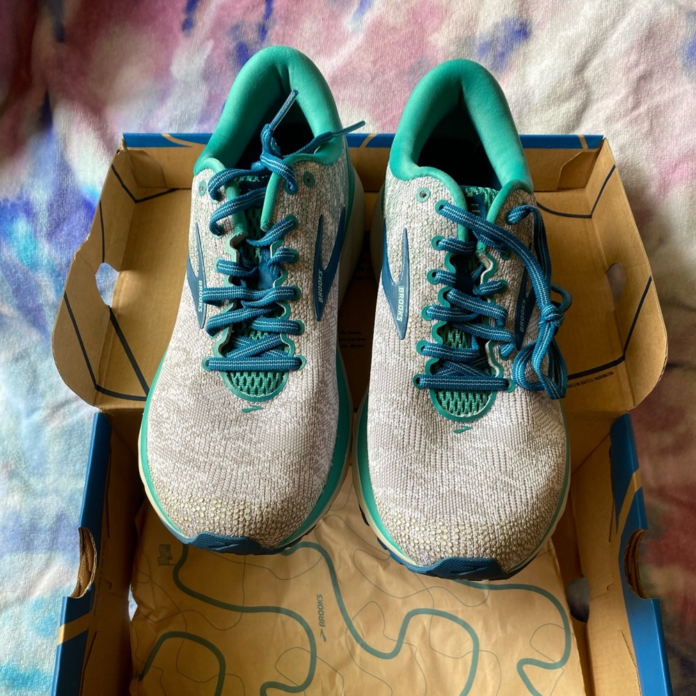 Brooks Ghost 11 Running Shoe NEW Never Worn